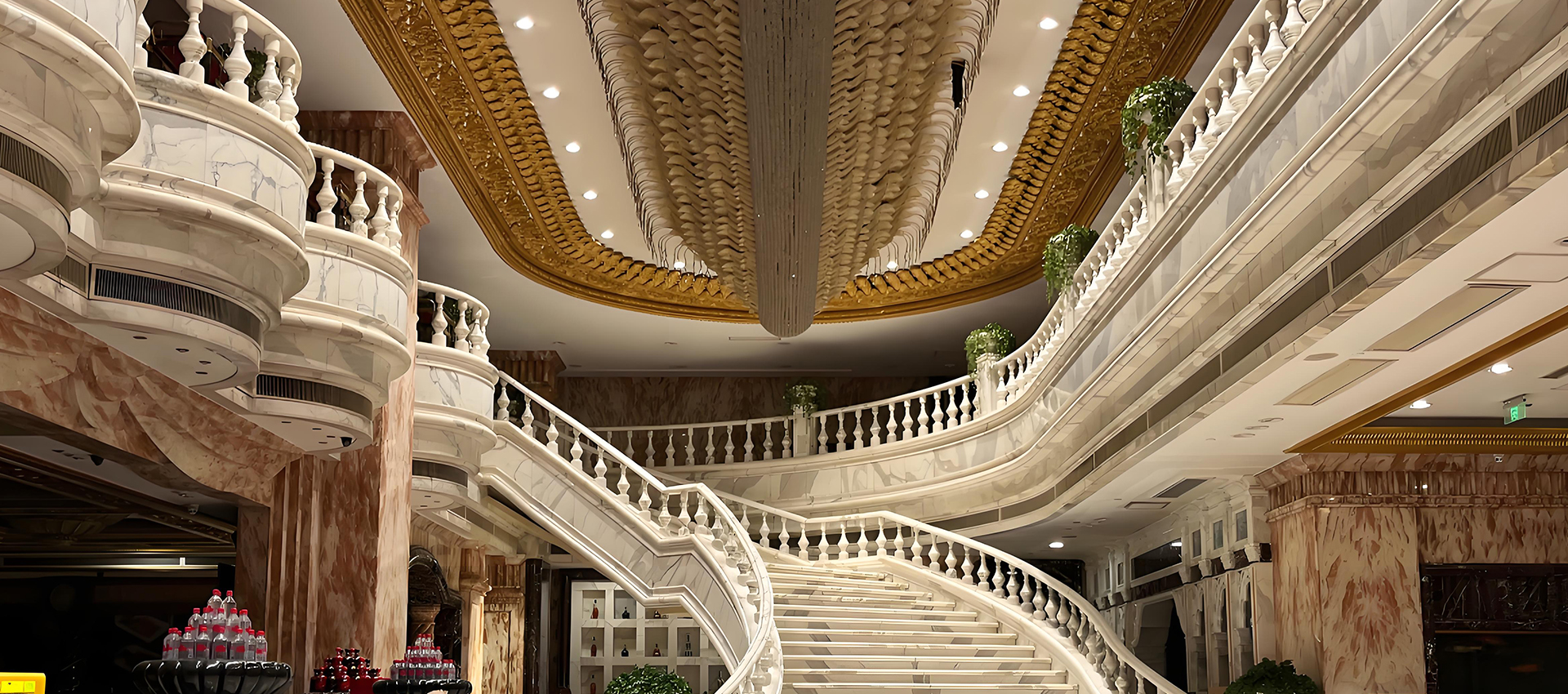 广东英乍尼照明科技有限公司